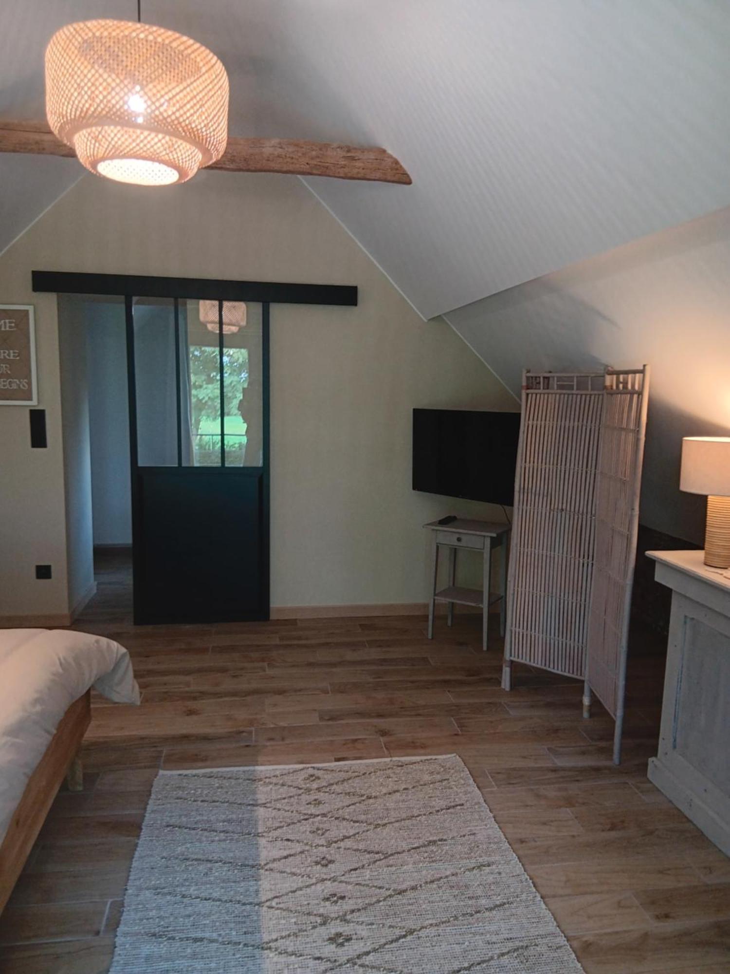 La Chambre Des Daines Binche Luaran gambar